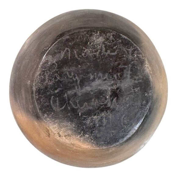 Native American Pottery Vase Chihuly ? Signed Seed Pot Carved Geometric Patterns - Picture 4 of 6